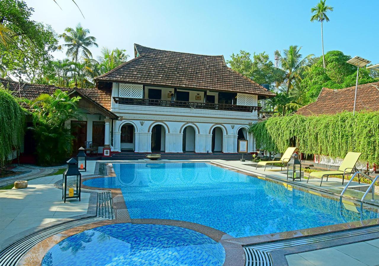 Kumarakom Tharavadu - A Heritage Hotel, Kumarakom By Perfect Stays المظهر الخارجي الصورة